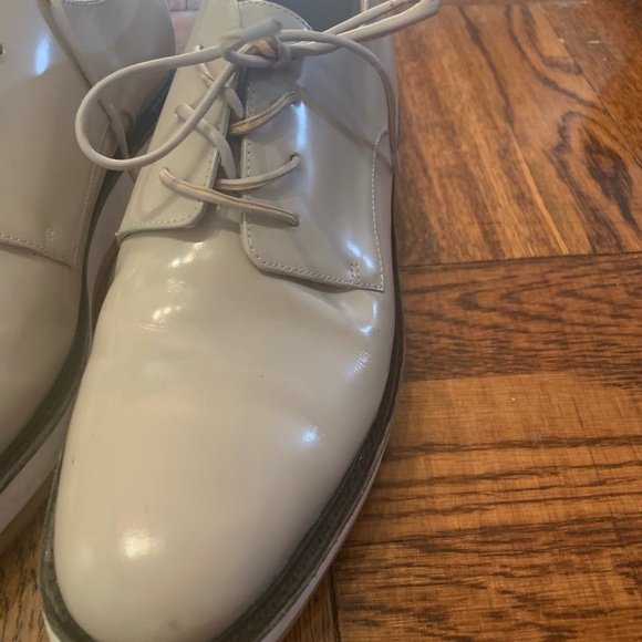 VINCE Platform Lace-Up Oxfords - Picture 4 of 5